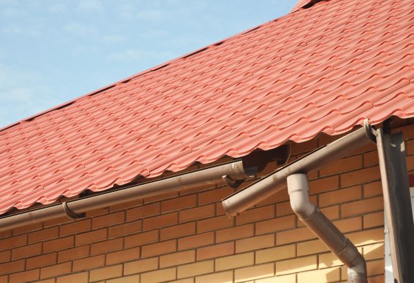 Cost of Loose Gutter Repair in Tulsa